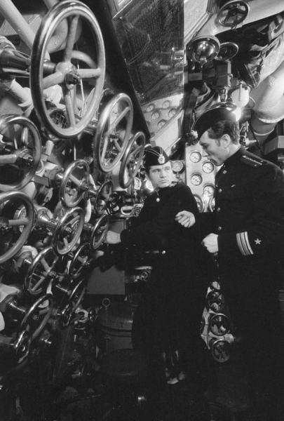 40 лет назад на Дальнем Востоке взорвалась атомная подлодка К-431. Кто в этом виноват и что спасло мир от еще большей катастрофы?