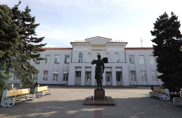 Аэропорт Краснодара открылся впервые с начала СВО. Когда начнутся полеты? Аэропорт Краснодара открылся впервые с начала СВО. Когда начнутся полеты?