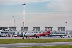 Аэропорт Пулково возобновил работу