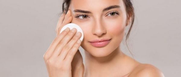 Спирт от прыщей на лице Спирт от прыщей на лице