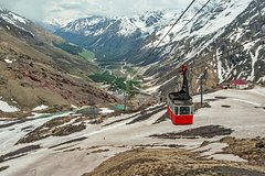 Два человека не выжили после обрыва канатной дороги на Эльбрусе