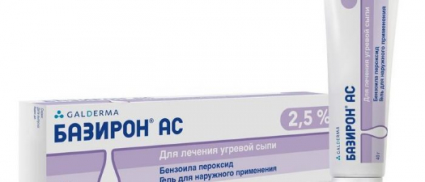 Базирон при комедонах