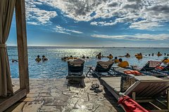 Летний отпуск стал для россиян еще дороже Летний отпуск стал для россиян еще дороже