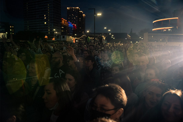 Лучшая музыка, стендап и очень много историй. Что делать на «Чтиво Фесте» и почему это лучшее мероприятие для завершения лета?