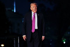 «Они неспособны разговаривать друг с другом». Трамп решил взяться за диалог Путина и Зеленского «Они неспособны разговаривать друг с другом». Трамп решил взяться за диалог Путина и Зеленского