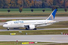 Пилот испугался покурившего марихуану пассажира и отменил рейс