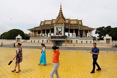 Попавшую в любовный треугольник женщину лишили жизни на отдыхе в Азии
