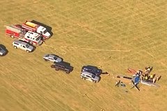 Популярный американский певец не выжил во время крушения самолета рядом со школой