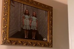 Россиянка оказалась в мрачном «хоррор-отеле» в Исландии и насмешила подписчиков