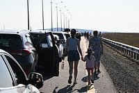 Россиянка описала пляж в Крыму фразой «даже стоячие места было сложно занять» Россиянка описала пляж в Крыму фразой «даже стоячие места было сложно занять»