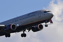 Российский самолет застрял в Дубае из-за отказа двигателя