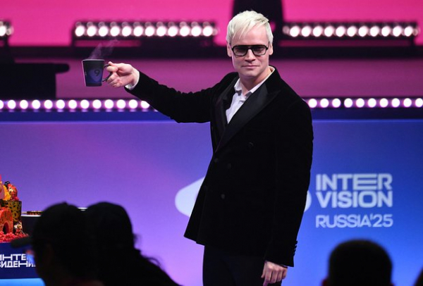 Стал известен победитель конкурса «Интервидение»: им оказался певец из Вьетнама. Что важно знать о нем и его победе?