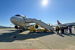 Стоимость авиаперелетов по России резко взлетела