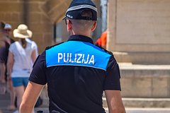 Турист из Европы проехался голым на мотоцикле и остался без прав Турист из Европы проехался голым на мотоцикле и остался без прав