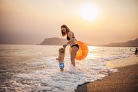 Турист описал пляж российского курорта фразой «толпы народа и нашествие медуз» Турист описал пляж российского курорта фразой «толпы народа и нашествие медуз»