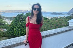 Туристка описала отдых на курорте Европы словами «мне восемь раз предлагали наркотики» Туристка описала отдых на курорте Европы словами «мне восемь раз предлагали наркотики»