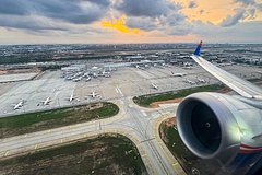 В аэропорту курорта Турции предупредили о задержках рейсов в Россию