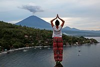 Женщина на высоких каблуках сломала ногу во время перелета по России